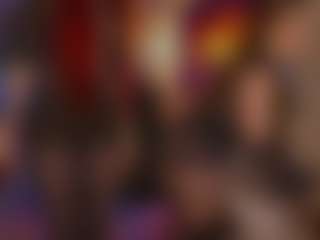 Live cam show with Lady Alexa Ra - Green Eyes on CamClone