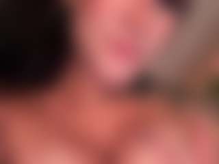 MadeleineMorales's Live Sex Cam Show