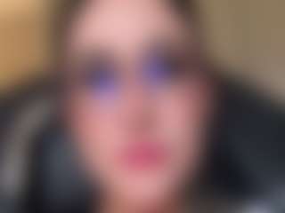 MadeleineMorales's Live Sex Cam Show