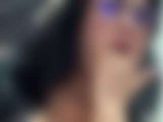 MadeleineMorales's Live Sex Cam Show
