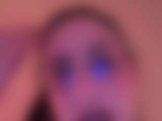 MadeleineMorales's Live Sex Cam Show