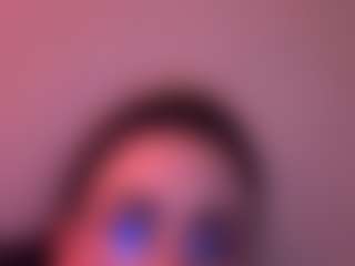MadeleineMorales's Live Sex Cam Show