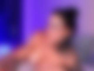 MadeleineMorales's Live Sex Cam Show