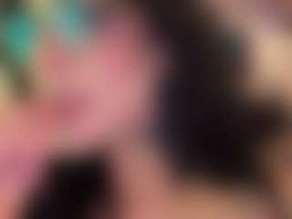 MadeleineMorales's Live Sex Cam Show