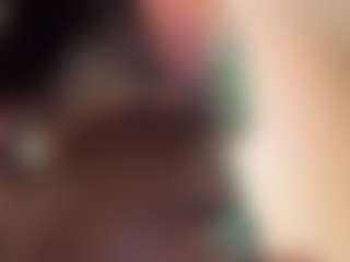 MadeleineMorales's Live Sex Cam Show
