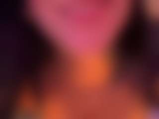 MadeleineMorales's Live Sex Cam Show