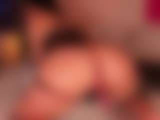 MadeleineMorales's Live Sex Cam Show