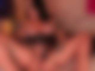 MadeleineMorales's Live Sex Cam Show