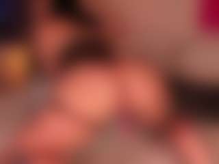 MadeleineMorales's Live Sex Cam Show