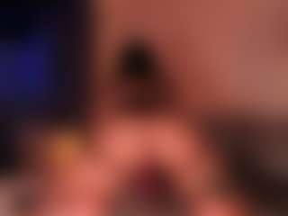 MadeleineMorales's Live Sex Cam Show