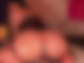 MadeleineMorales's Live Sex Cam Show
