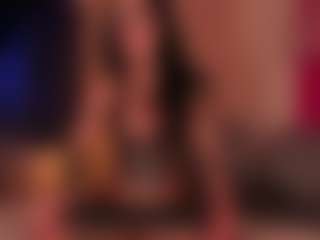 MadeleineMorales's Live Sex Cam Show