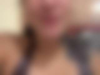 MadeleineMorales's Live Sex Cam Show