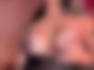 MadeleineMorales's Live Sex Cam Show