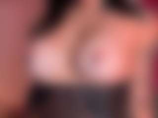 MadeleineMorales's Live Sex Cam Show
