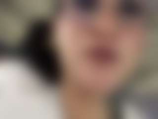 MadeleineMorales's Live Sex Cam Show
