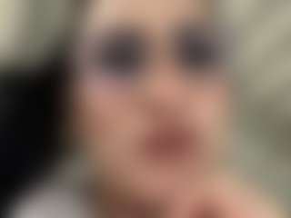 MadeleineMorales's Live Sex Cam Show