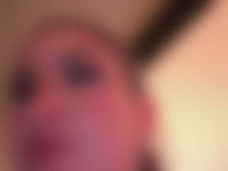 MadeleineMorales's Live Sex Cam Show