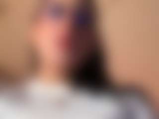MadeleineMorales's Live Sex Cam Show