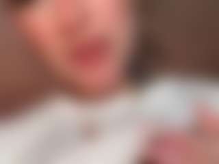 MadeleineMorales's Live Sex Cam Show