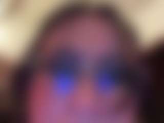 MadeleineMorales's Live Sex Cam Show
