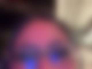 MadeleineMorales's Live Sex Cam Show