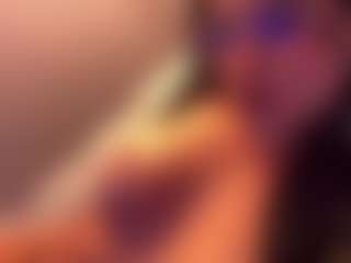 MadeleineMorales's Live Sex Cam Show