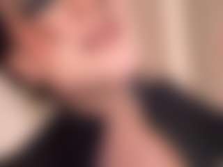 MadeleineMorales's Live Sex Cam Show