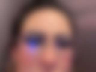 MadeleineMorales's Live Sex Cam Show