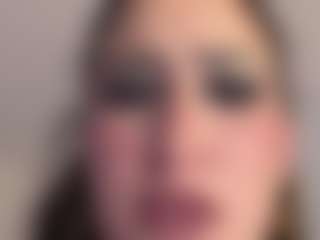 MadeleineMorales's Live Sex Cam Show