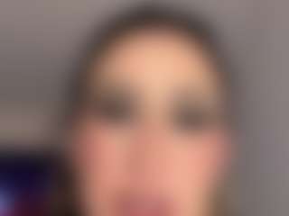 MadeleineMorales's Live Sex Cam Show