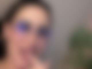 MadeleineMorales's Live Sex Cam Show