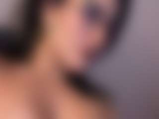 MadeleineMorales's Live Sex Cam Show