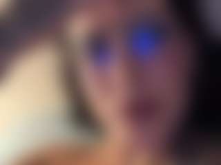 MadeleineMorales's Live Sex Cam Show
