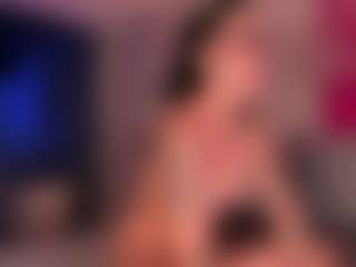 MadeleineMorales's Live Sex Cam Show