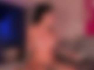 MadeleineMorales's Live Sex Cam Show