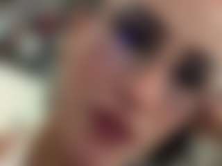 MadeleineMorales's Live Sex Cam Show