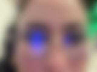 MadeleineMorales's Live Sex Cam Show