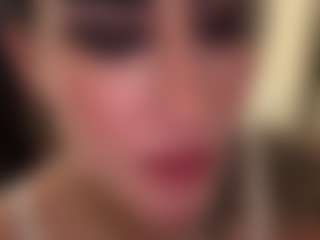 MadeleineMorales's Live Sex Cam Show