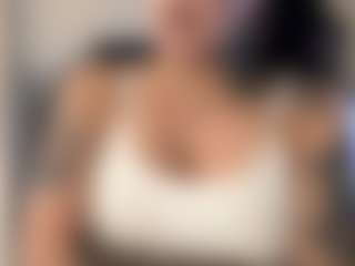 MadeleineMorales's Live Sex Cam Show