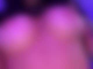 MadeleineMorales's Live Sex Cam Show