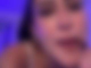 MadeleineMorales's Live Sex Cam Show