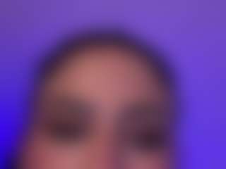 MadeleineMorales's Live Sex Cam Show