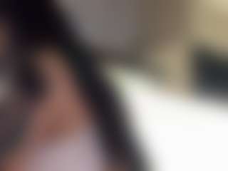 MadeleineMorales's Live Sex Cam Show