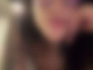 MadeleineMorales's Live Sex Cam Show