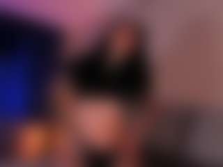 MadeleineMorales's Live Sex Cam Show