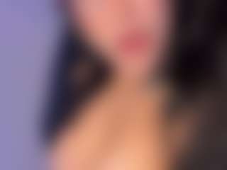 MadeleineMorales's Live Sex Cam Show