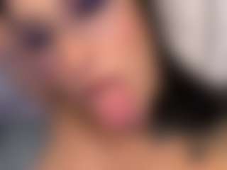 MadeleineMorales's Live Sex Cam Show