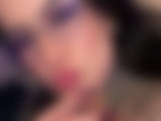 MadeleineMorales's Live Sex Cam Show