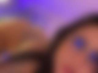 MadeleineMorales's Live Sex Cam Show